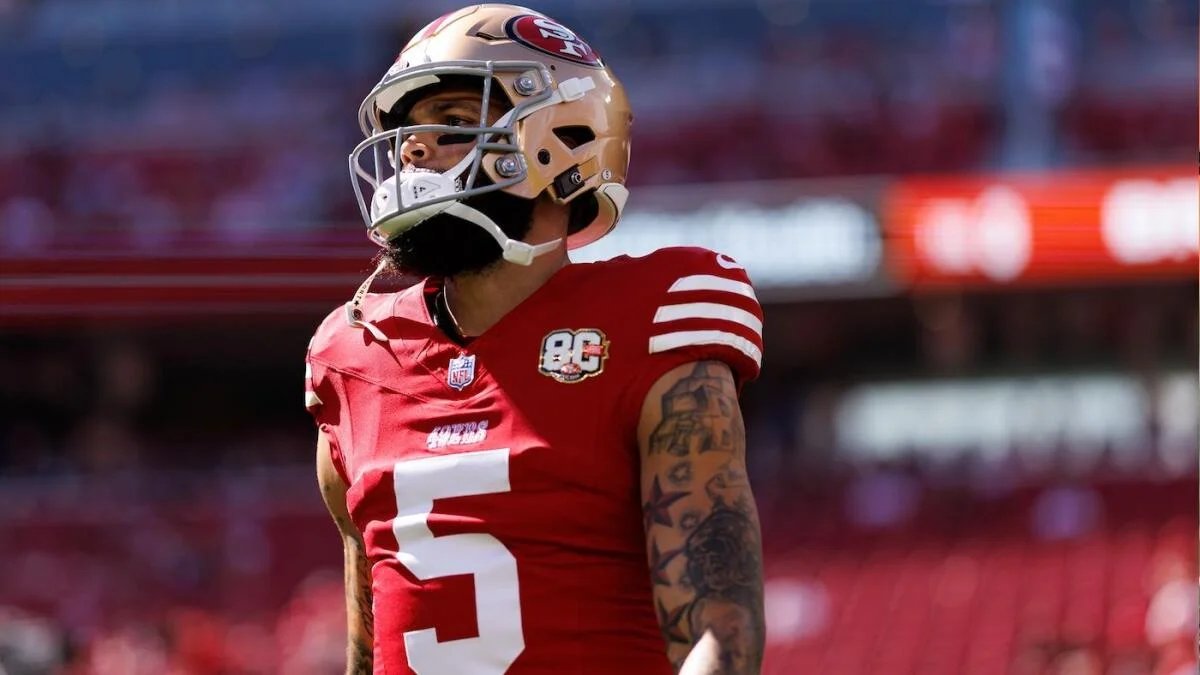 49ers’ Mike Evans ruled out with Achilles injury after leaving game late in first half
