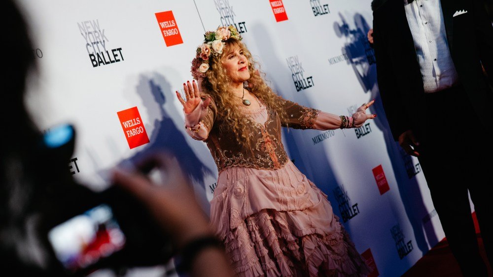 Stevie Nicks Revives a Bohemian Fashion Trend for Fall