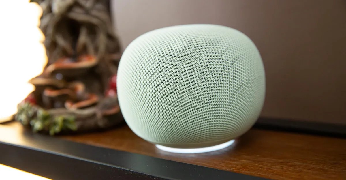 Some Google Home Speakers caught downloading hundreds of gigs of data
