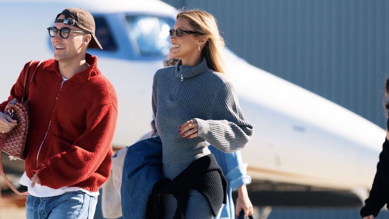 Bella Hadid Made Leggings at the Airport Unbelievably Chic