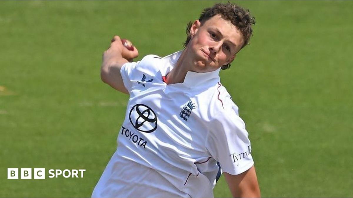 Charlie Harmison: Son of Ashes-winner Steve Harmison signs Durham deal