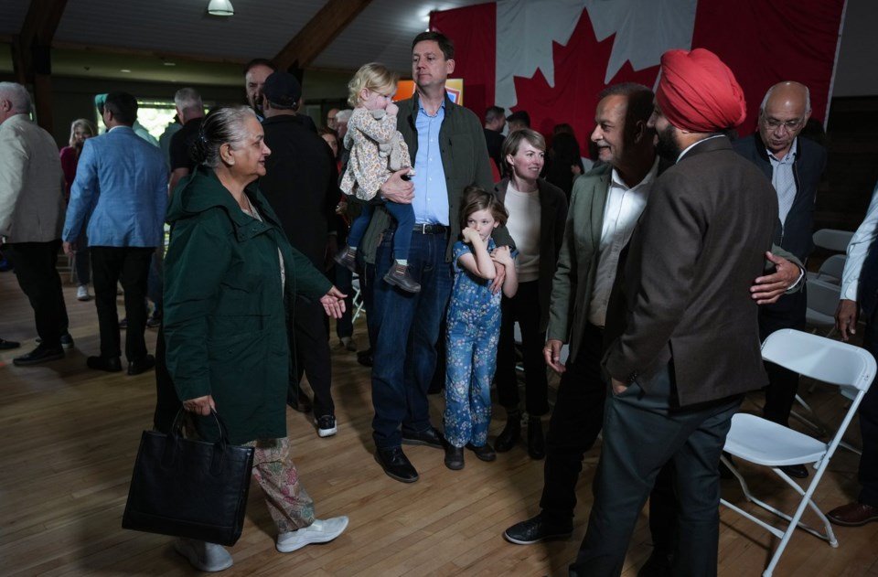 Eby slams U.S.-style health care privatization, Conservatives claim 'fearmongering'