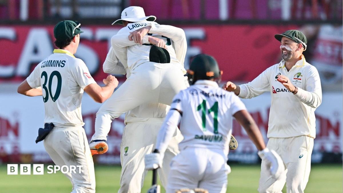 South Africa vs Australia: Matt Renshaw stars again as tourists close on statement victory