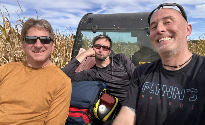 These skydivers parachuted 3,000 feet to help people in a plane crash