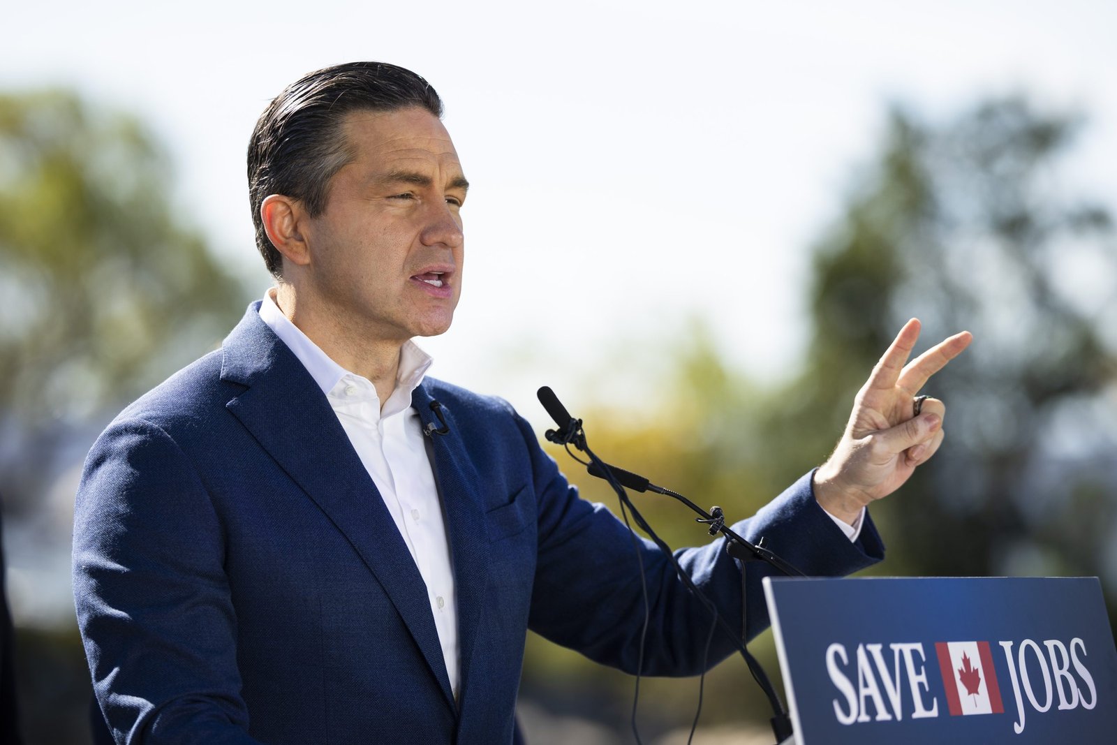 Poilievre heads to Detroit to push for tariff-free trade