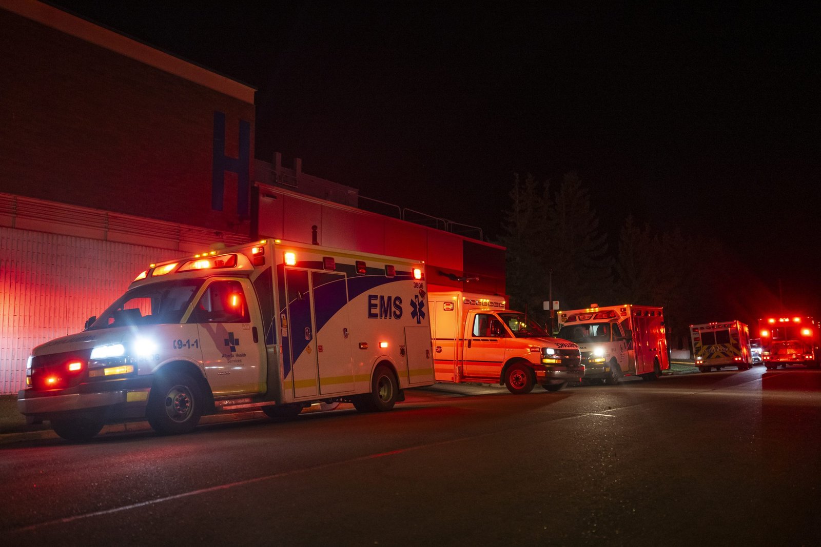 Deaths, injuries as fire hits Alberta military base: McGuinty