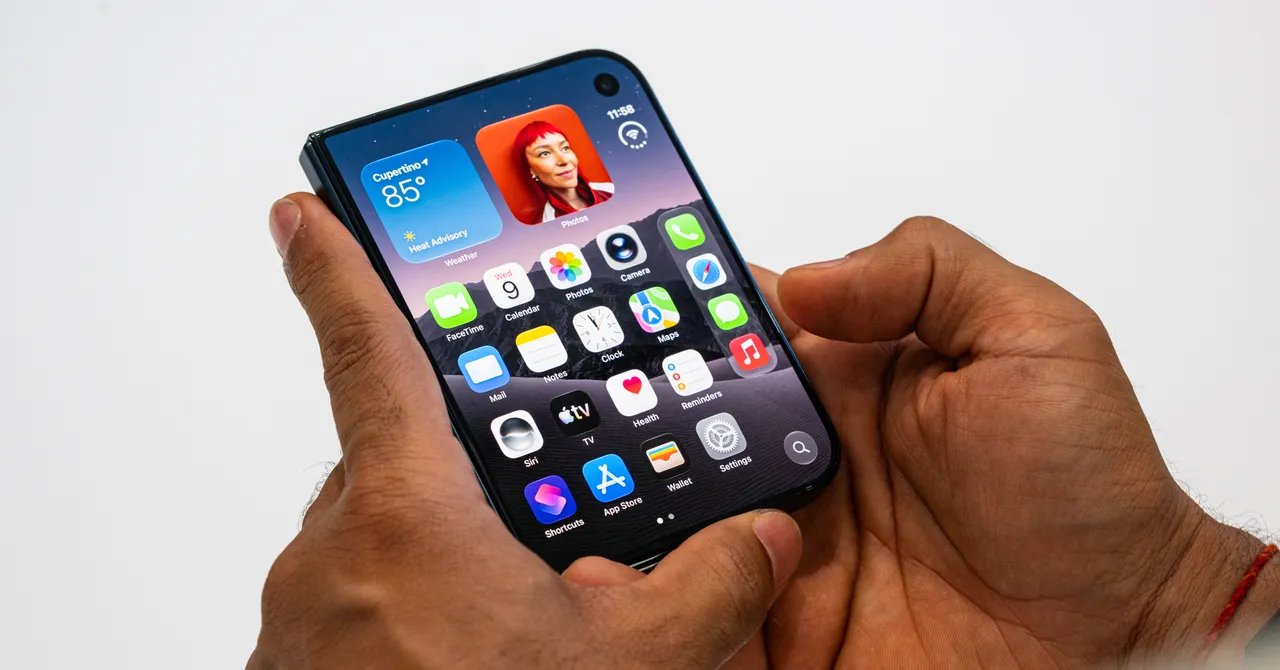 8 Things to Know About the iPhone Duo