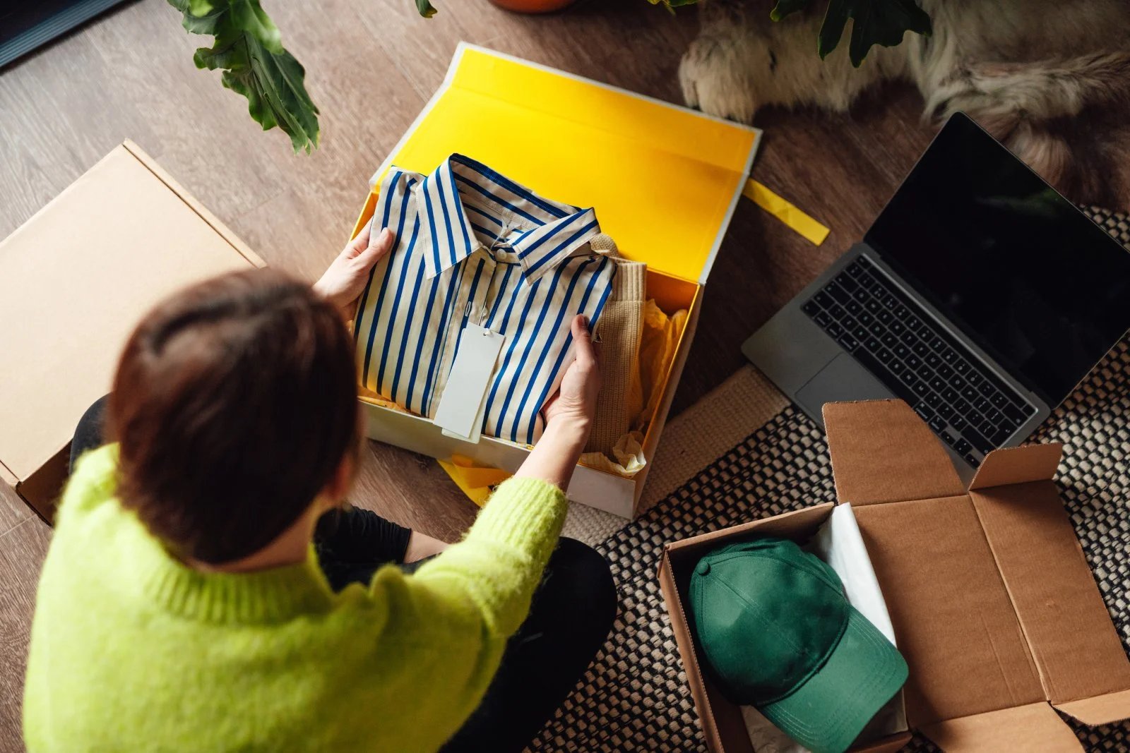 The best October retail sales: Amazon vs. Target vs. Walmart