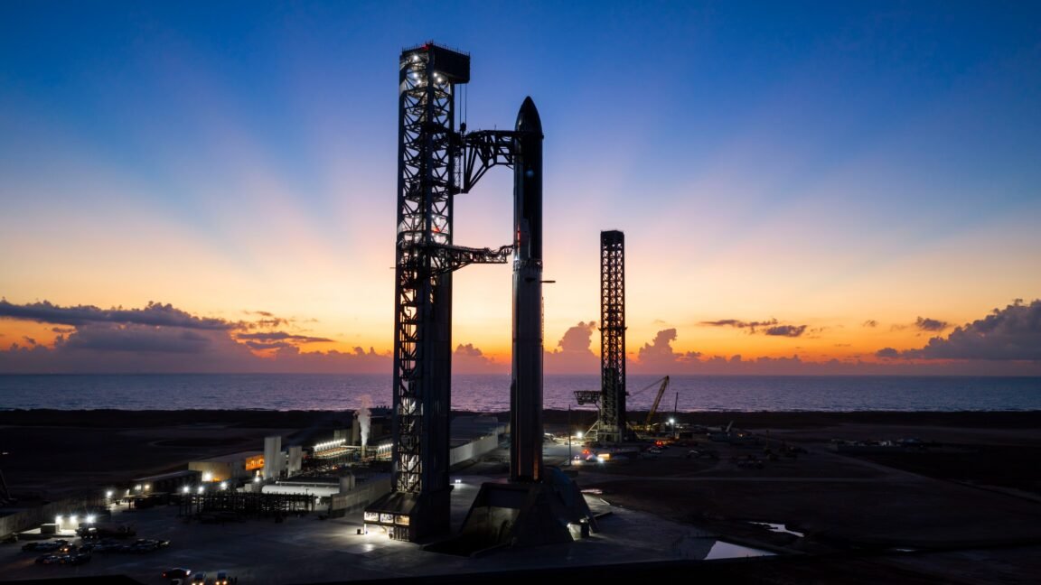 Latest estimate for Starship launches required to support a Moon landing? 22.