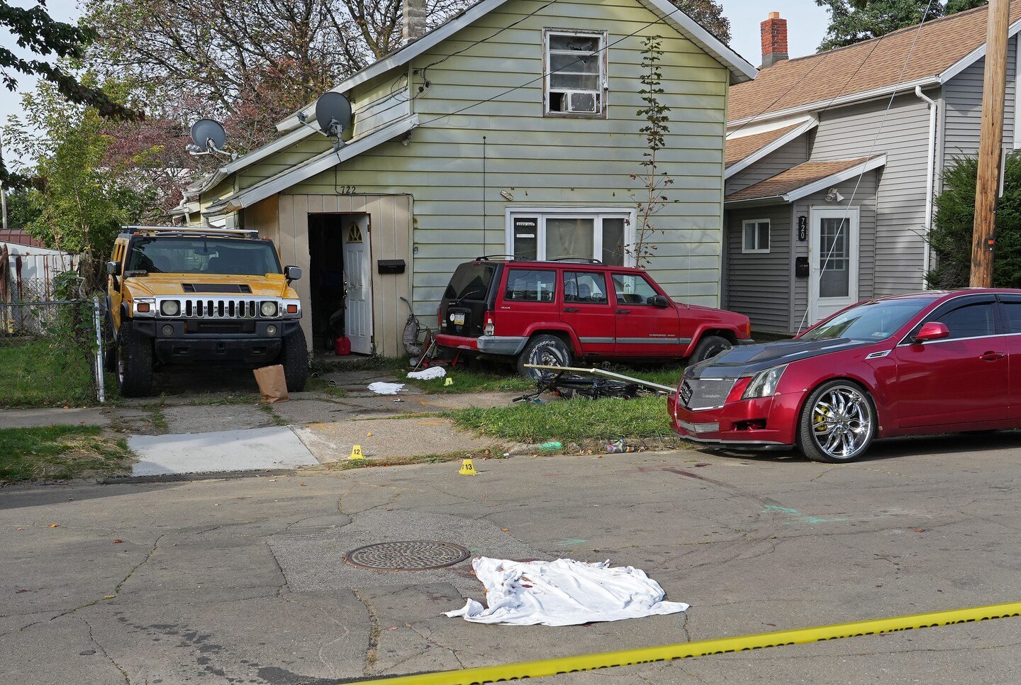 8 dead in mass shooting in Erie, Pennsylvania, authorities say