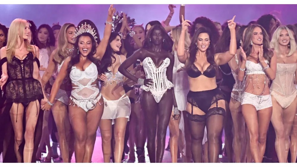 Best Beauty on the 2026 Victoria’s Secret Fashion Show Runway