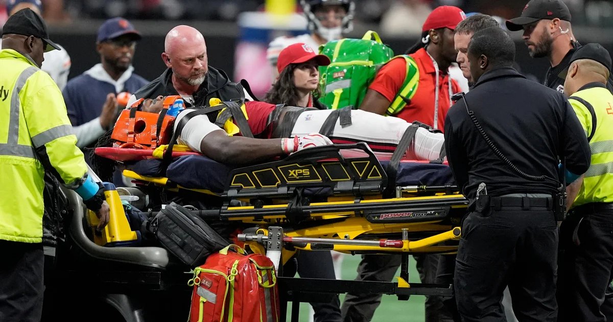 Falcons rookie Kendal Daniels leaves Bears game on stretcher after third-quarter tackle