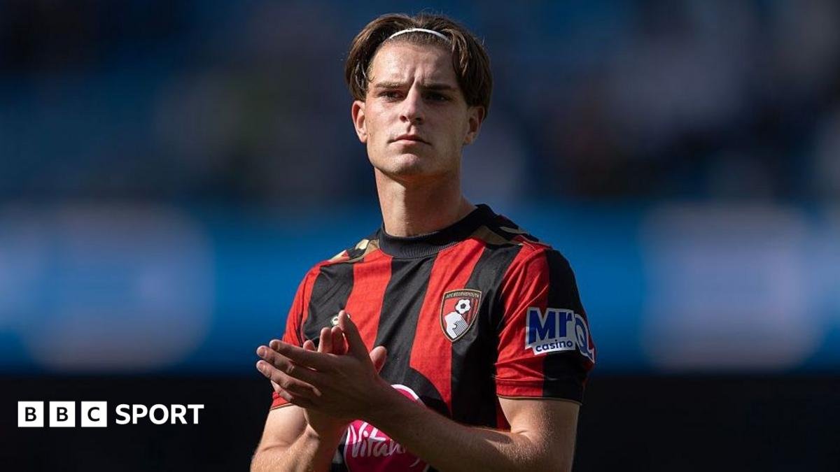 Bournemouth open to Alex Scott sale in January