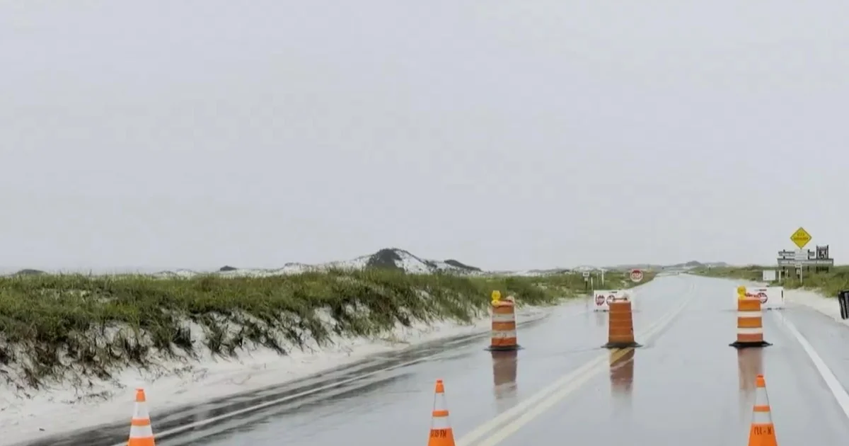 Category 3 Hurricane Isaias just hours away from making landfall on Gulf Coast