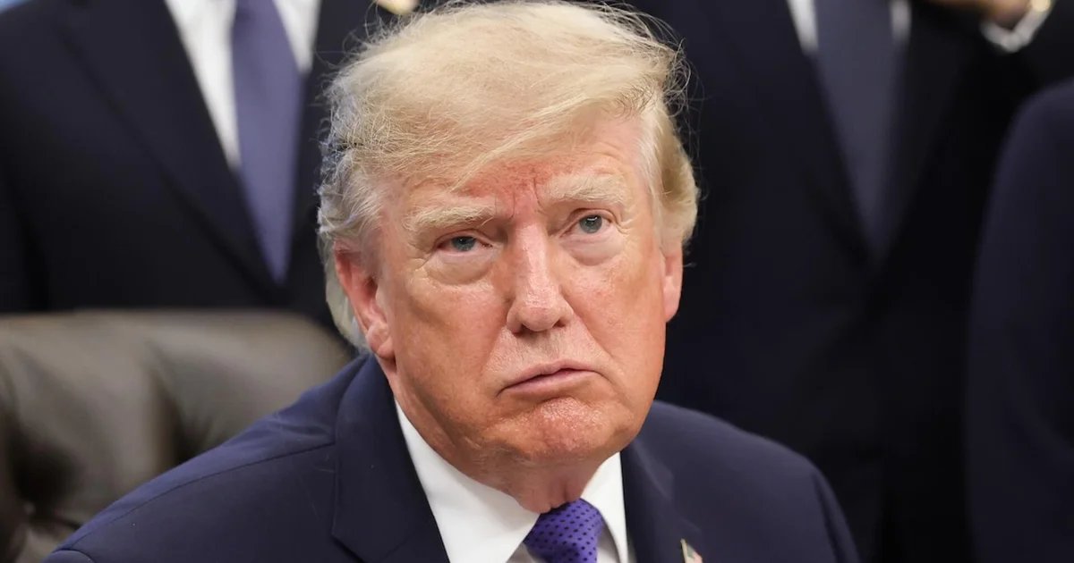 CBS News poll finds 66% disapprove of Trump's handling of the economy