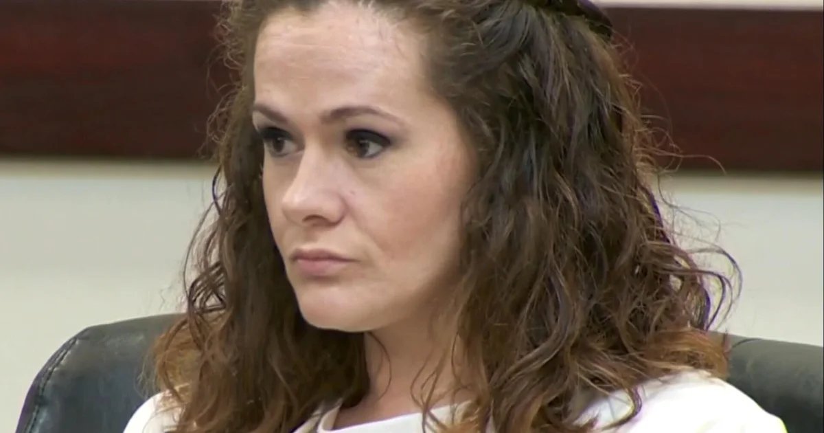 Christa Pike suffering from pneumonia, unable to move arms after botched execution, lawyers say