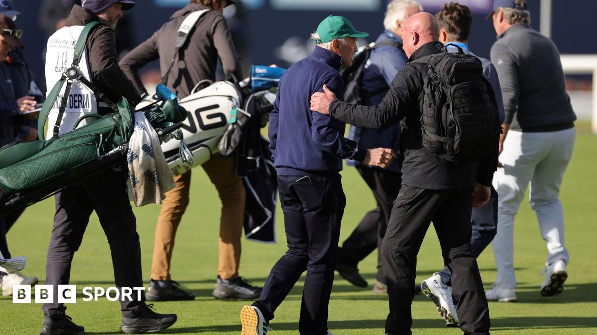 Celtic: Dermot Desmond targeted by fan protest at Alfred Dunhill