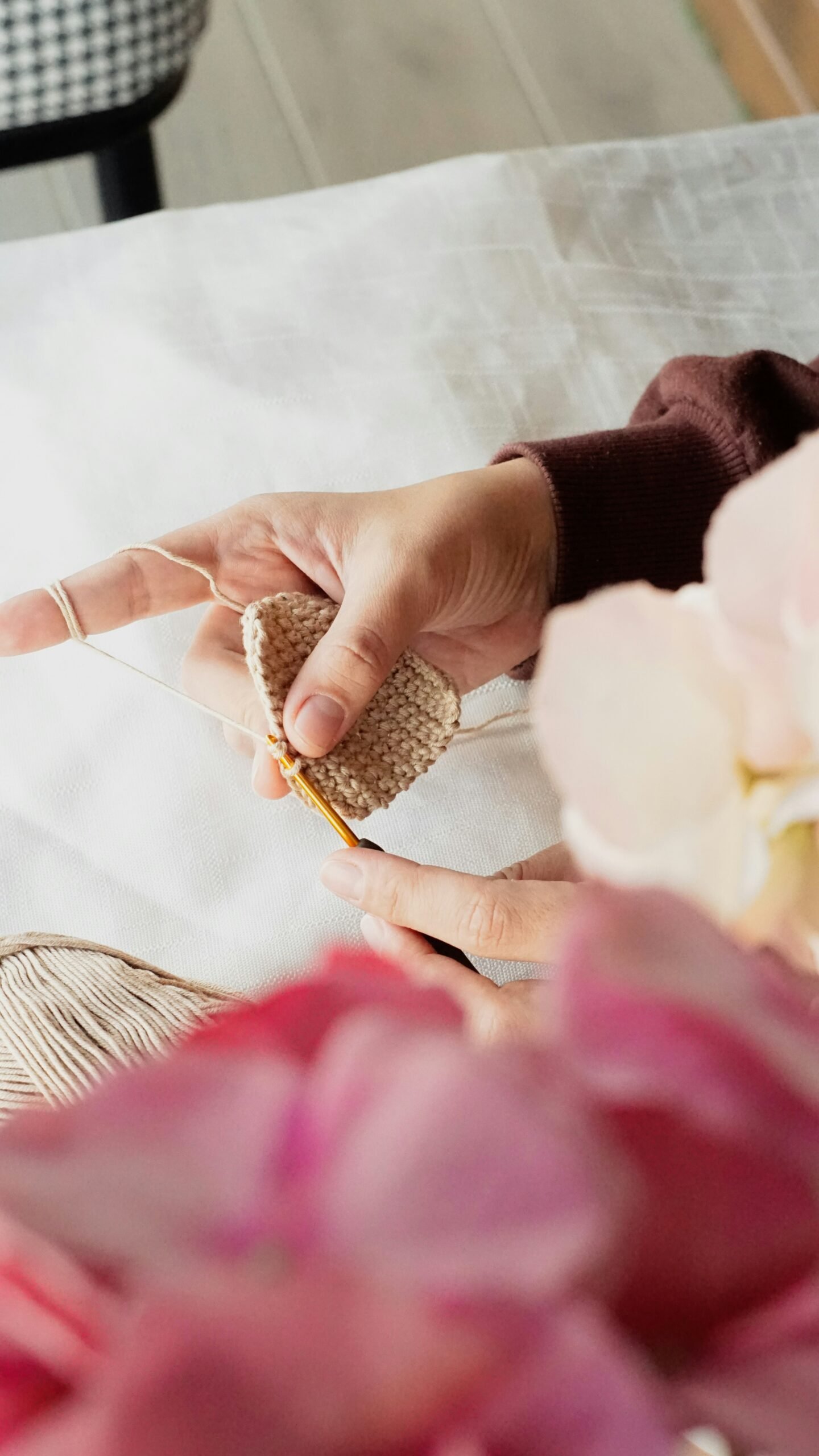 How To Knit For Beginners: A Guide