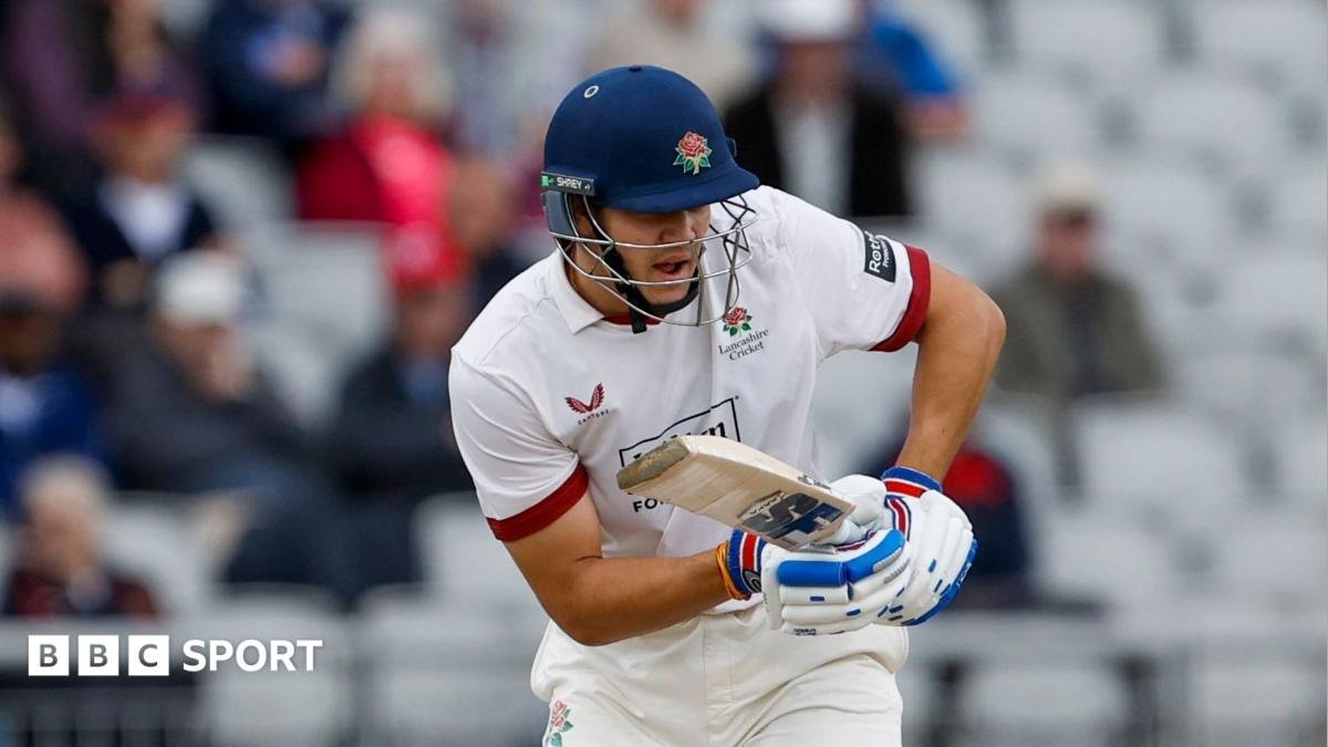 Lancashire: Young batters Harry Singh and Kesh Fonseka to leave