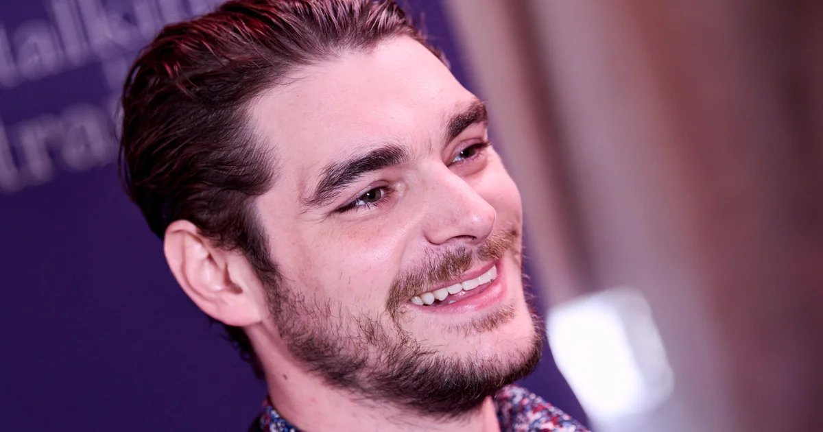 RJ Mitte, "Breaking Bad" actor, dies at age 34