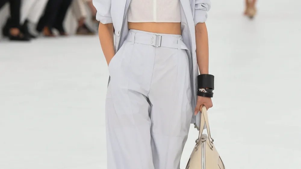 Hermès Spring 2027 Ready-to-Wear Runway, Fashion Show & Collection Review