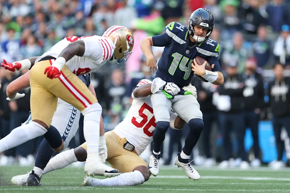 NFL Panic Meter: Seahawks already showing more cracks then they did last season