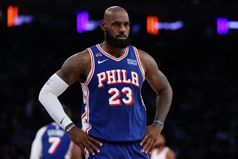 Trump slams NBA’s LeBron James for national anthem actions