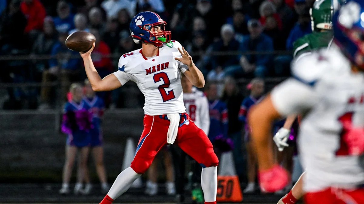 Luke Goss adds to quarterback options for Mason football with big night