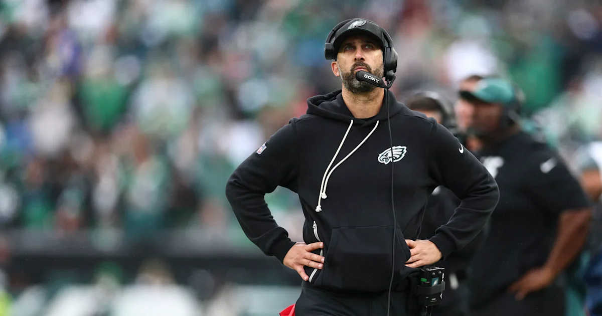 Eagles’ offense sputters with 68 net passing yards, 0-12 on third down vs. Rams