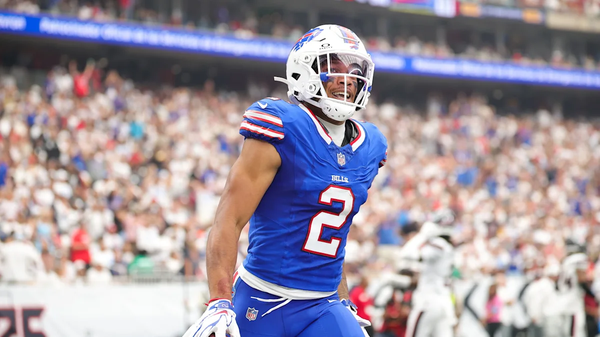 DJ Moore questionable, Ed Oliver out for Bills on Monday night