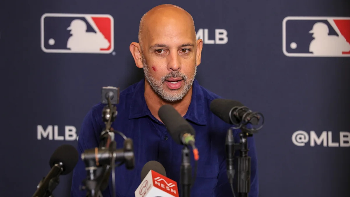 Report: Alex Cora could be lured back to manage by only one team in 2027 says MLB insider