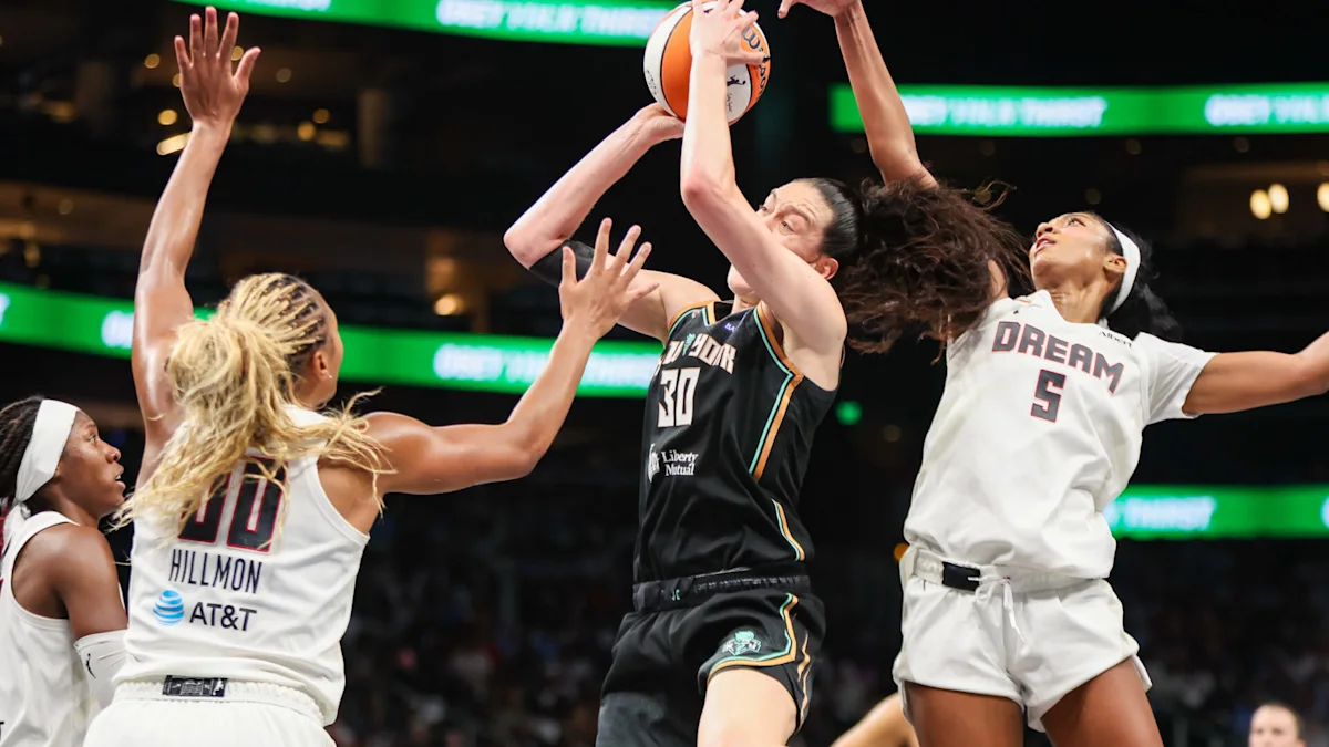 Liberty, WNBA refs have different stories about bizarre timeout confusion