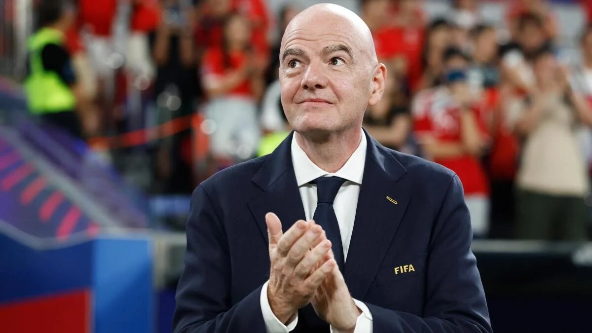 FIFA boss Gianni Infantino apologizes for World Cup privatization plans