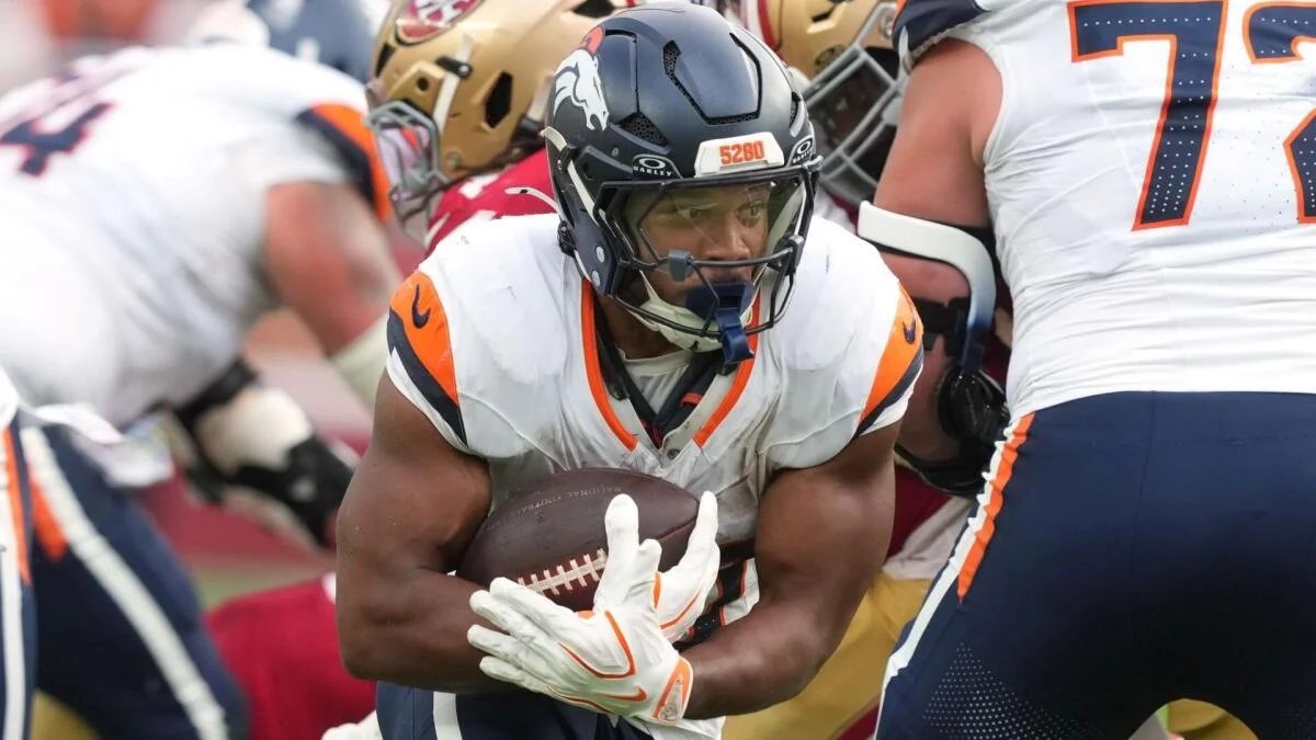 NFL picks, score predictions for Week 7, best bets from self-learning AI