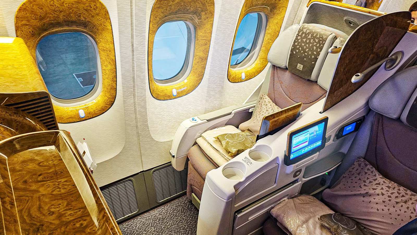 Emirates Finally Killed Its 2-3-2 Business Class On US Routes: Here’s What Replaced It