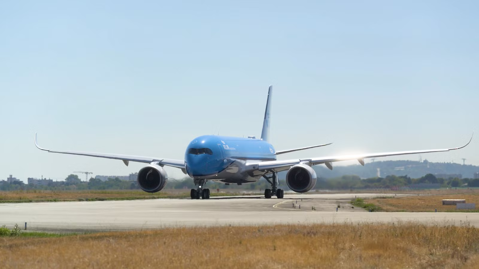 The Schiphol Noise Cap Forced KLM Back To The Airbus Widebody It Once Refused