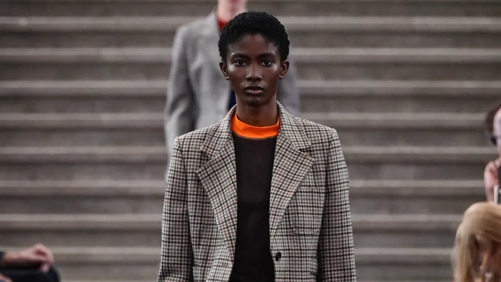 Miu Miu Spring 2027 Ready-to-Wear Runway, Fashion Show & Collection Review
