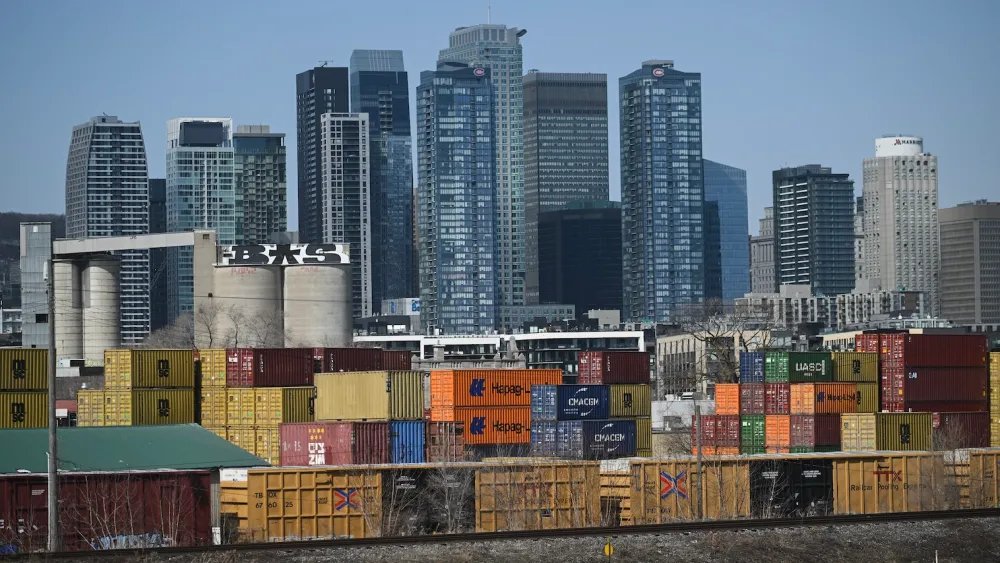 Montreal Dockworkers Get 5-Year Contract Via Arbitration