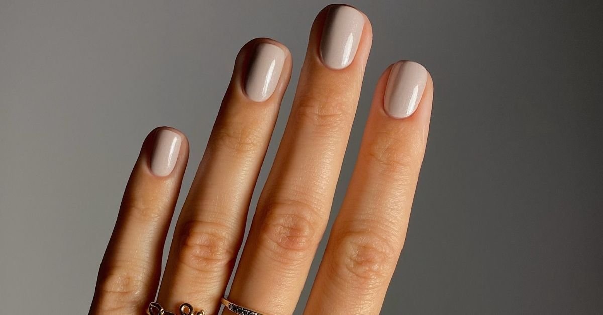 Manucurist Tweed Is This Season’s Chicest Nail Polish Colour
