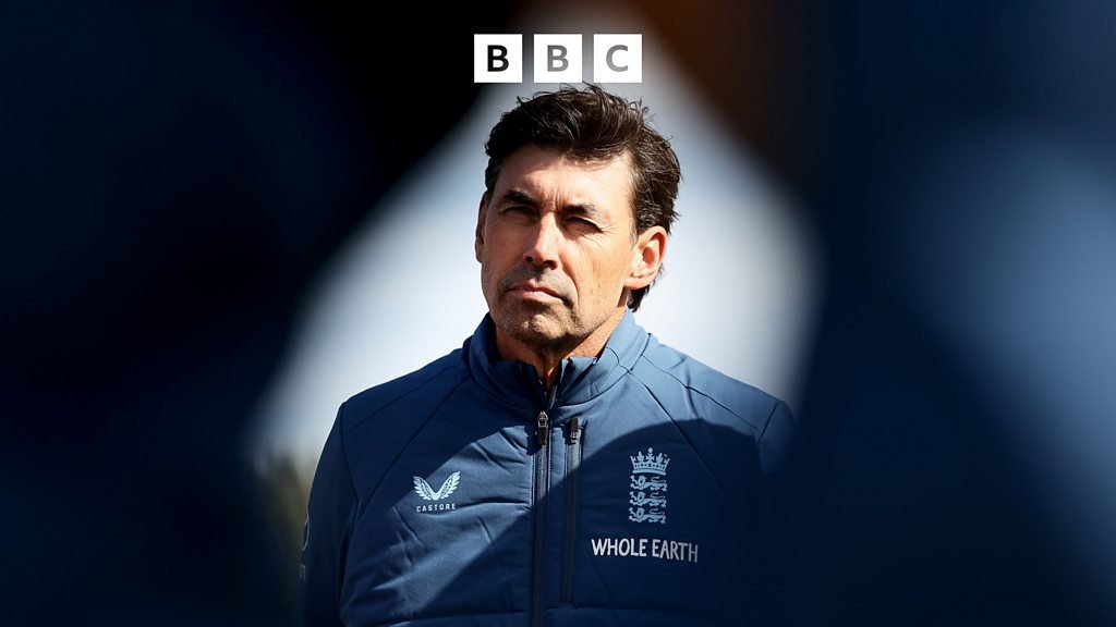 Stumped – Does the nationality of an international cricket coach matter?