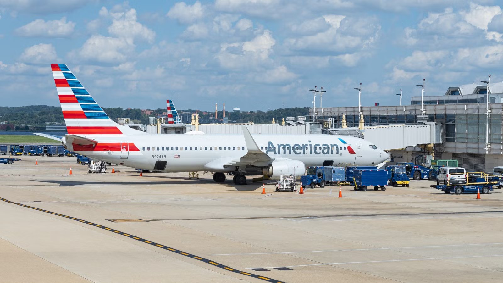 “Take A Delay” Instead: American Airlines Ends Bumping Passengers Involuntarily Off Flights