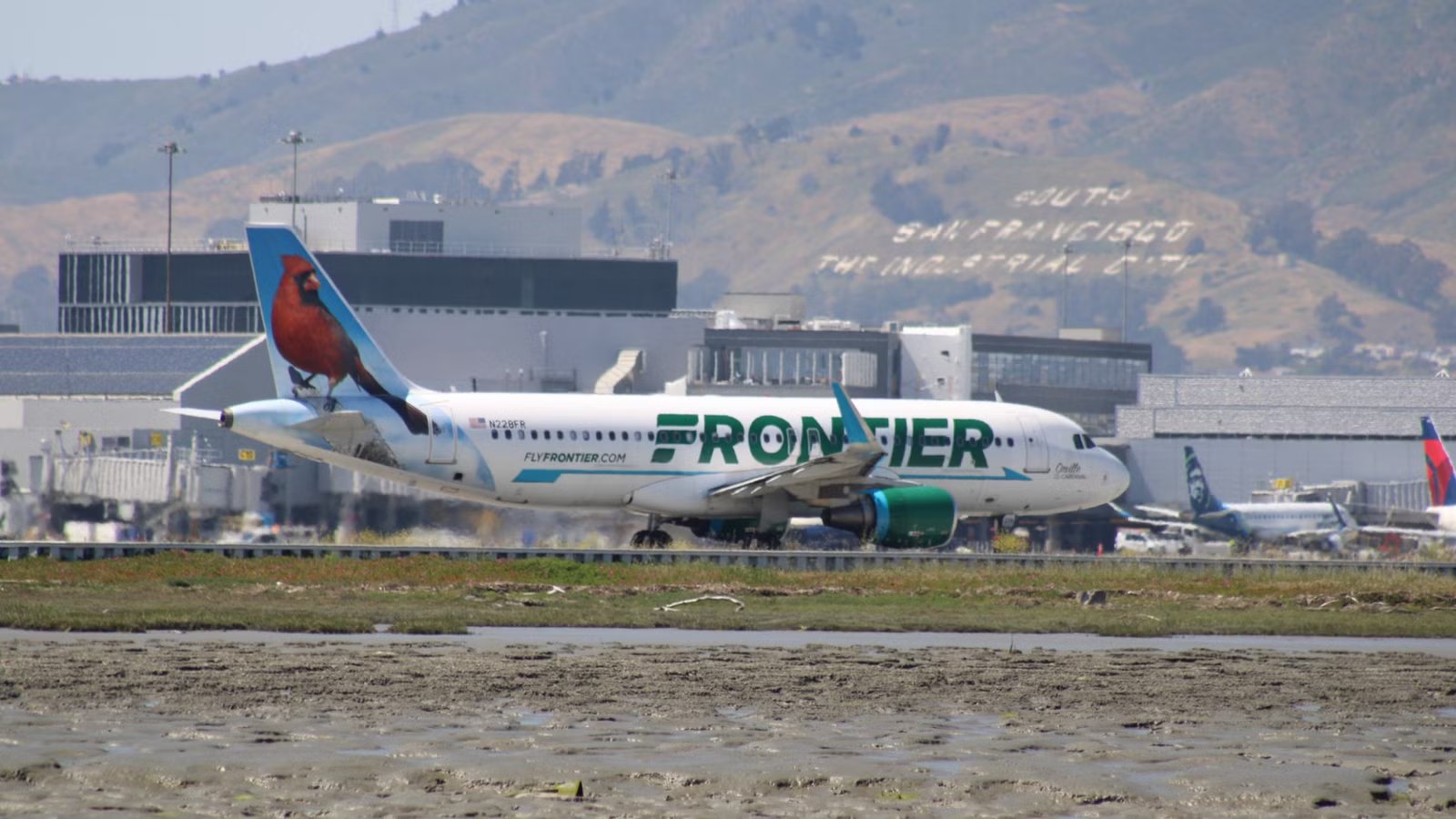 Frontier Airlines Clears Plane After Man With Fake Boarding Pass Refuses To Leave