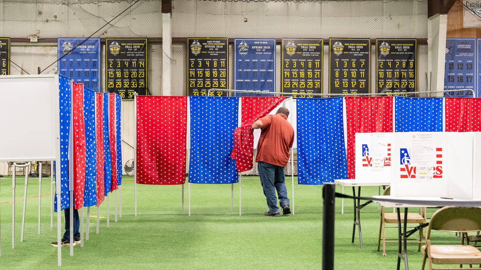 Democratic enthusiasm in the 2026 primaries and what it could mean for midterm elections