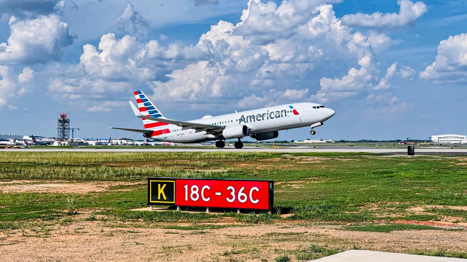 Why American Airlines’ 2nd-Largest Hub Is Betting The Next Decade On A Runway That Behaves Like A Connected Device