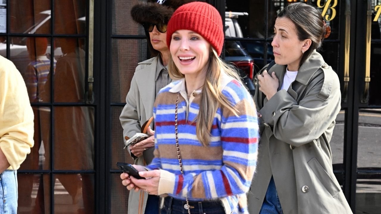 Kristen Bell Wore 2026’s Chicest Jumper, Jeans and Trainers